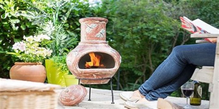 Are chimineas better than fire pits?