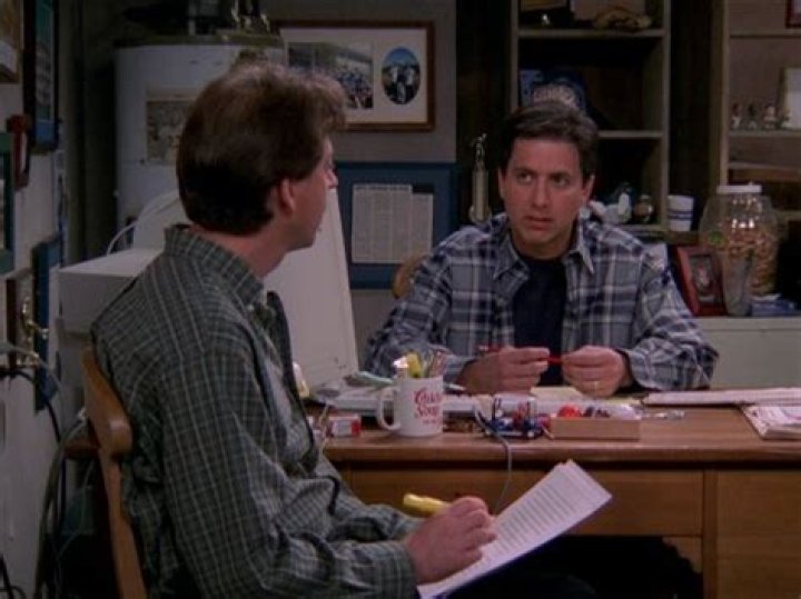 Are fred stoller and ray romano related?