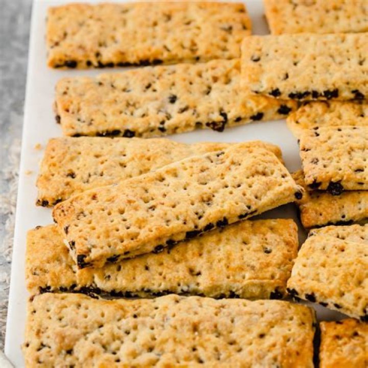 Are garibaldi biscuits italian?