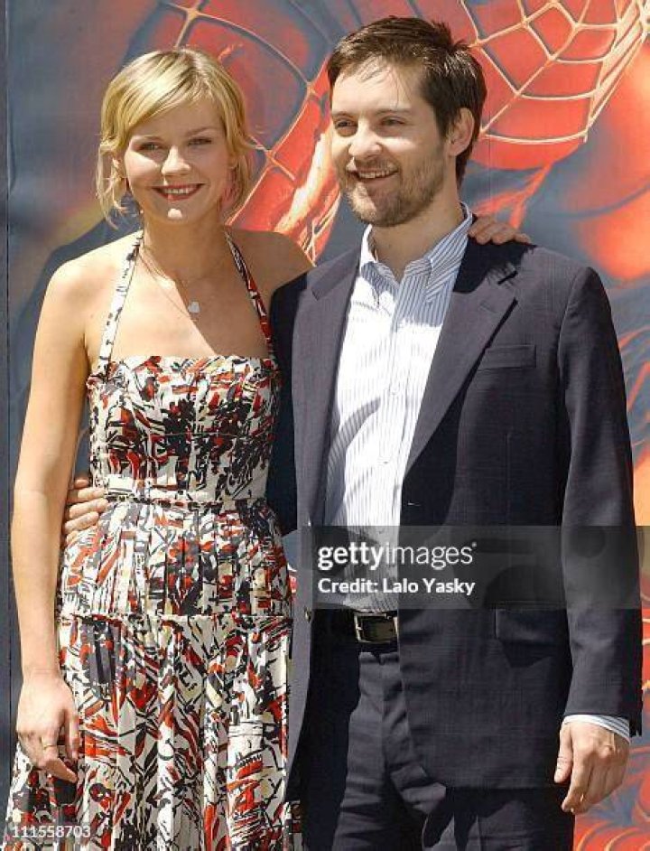 Are tobey maguire and kirsten dunst friends?