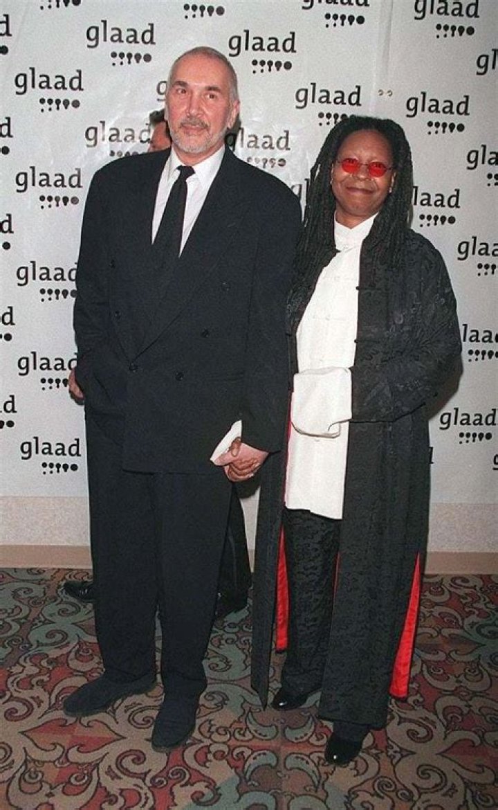 Are whoopi goldberg and ted danson married?