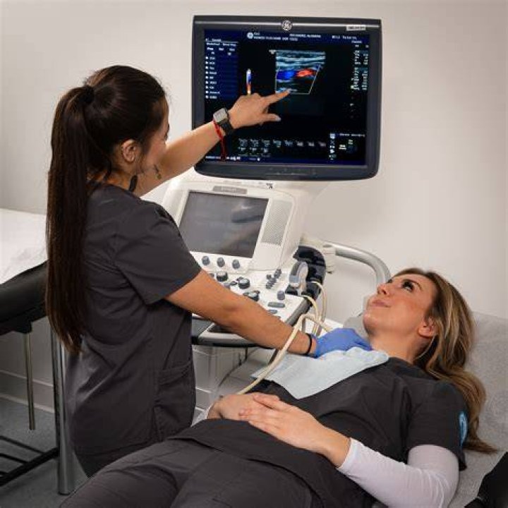 Can you be a sonographer with a radiography degree?