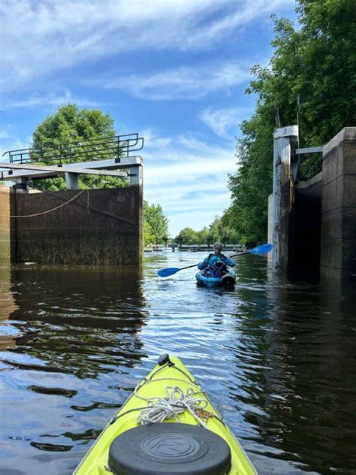 Can you kayak on the rideau canal?
