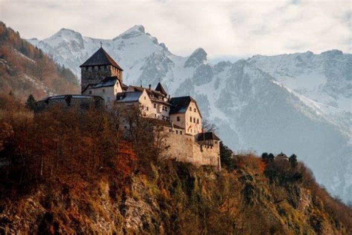 Can you visit vaduz castle?
