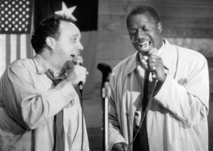 Did andre braugher sing in duets?