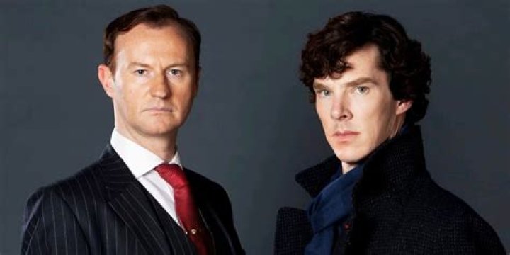 Did mark gatiss write sherlock?