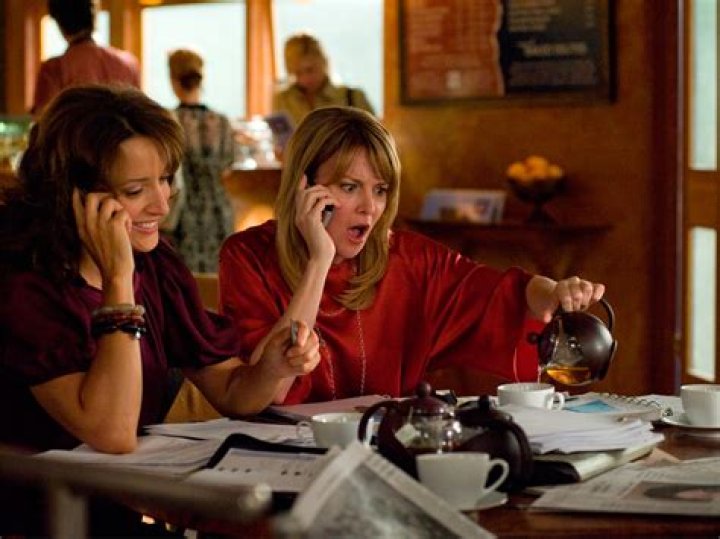 Do bette and tina end up together?