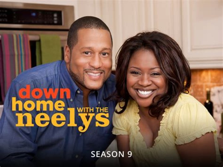 Do the neelys still have a restaurant?