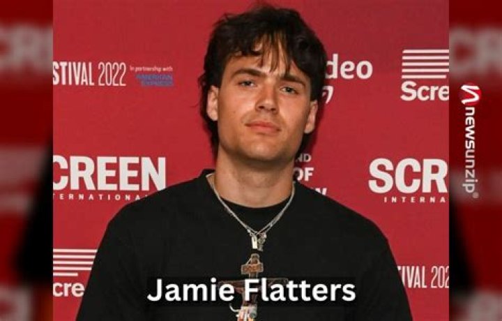 Does jamie flatters have instagram?