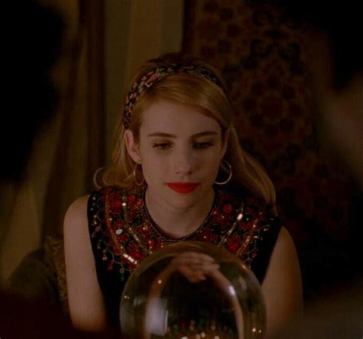 Does maggie esmerelda die?