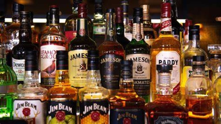 Does munfordville sell alcohol?