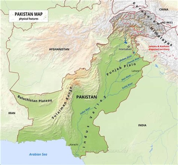 Does pakistan have himalayas?