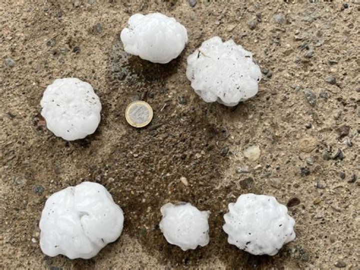 Has anyone ever been killed by a hailstone?
