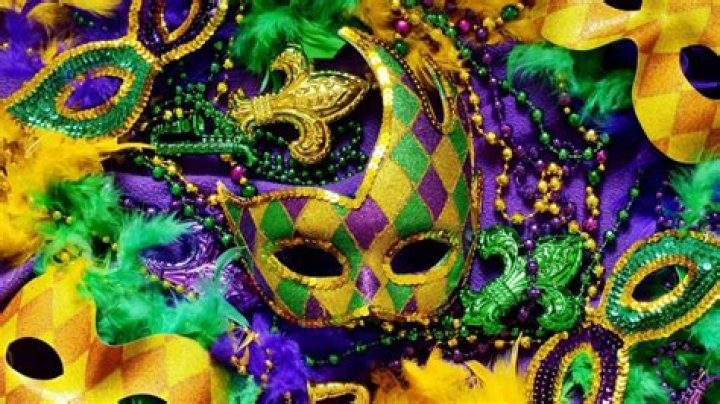 How is mardi gras celebrated?