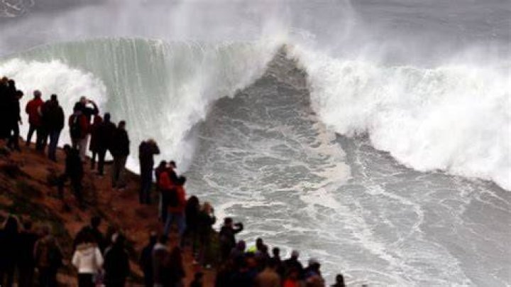 How many surfers have died at nazare?