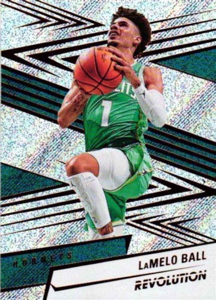 How much lamelo ball worth?