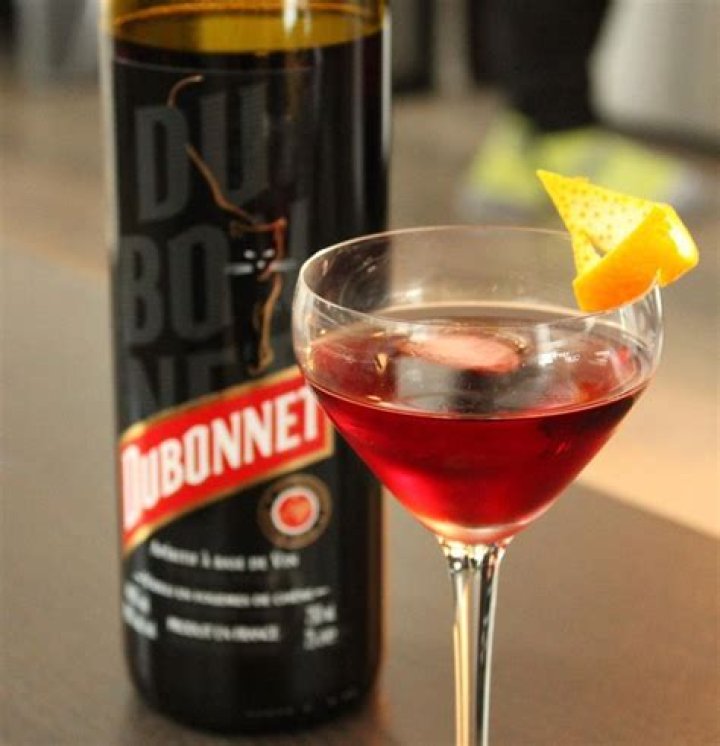 Is dubonnet a sweet vermouth?