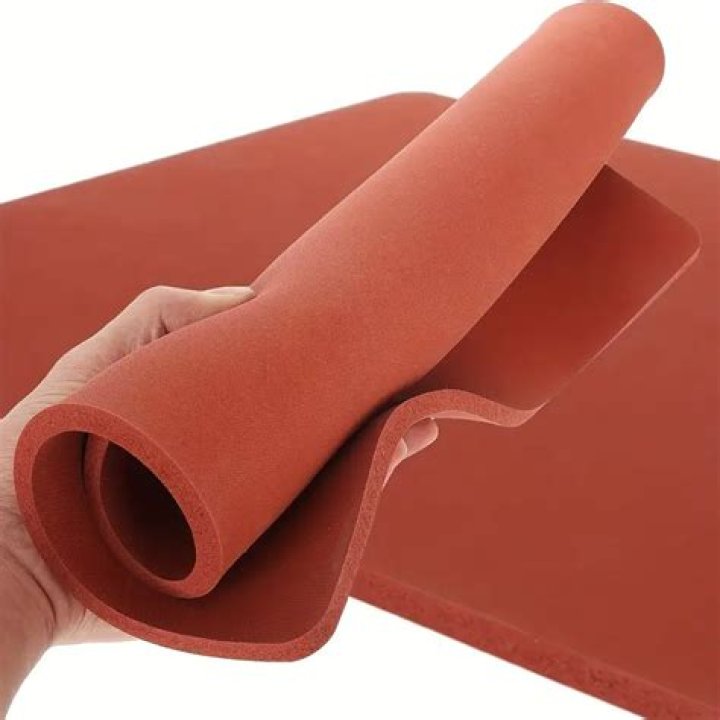 Is silicone mat heat resistant?