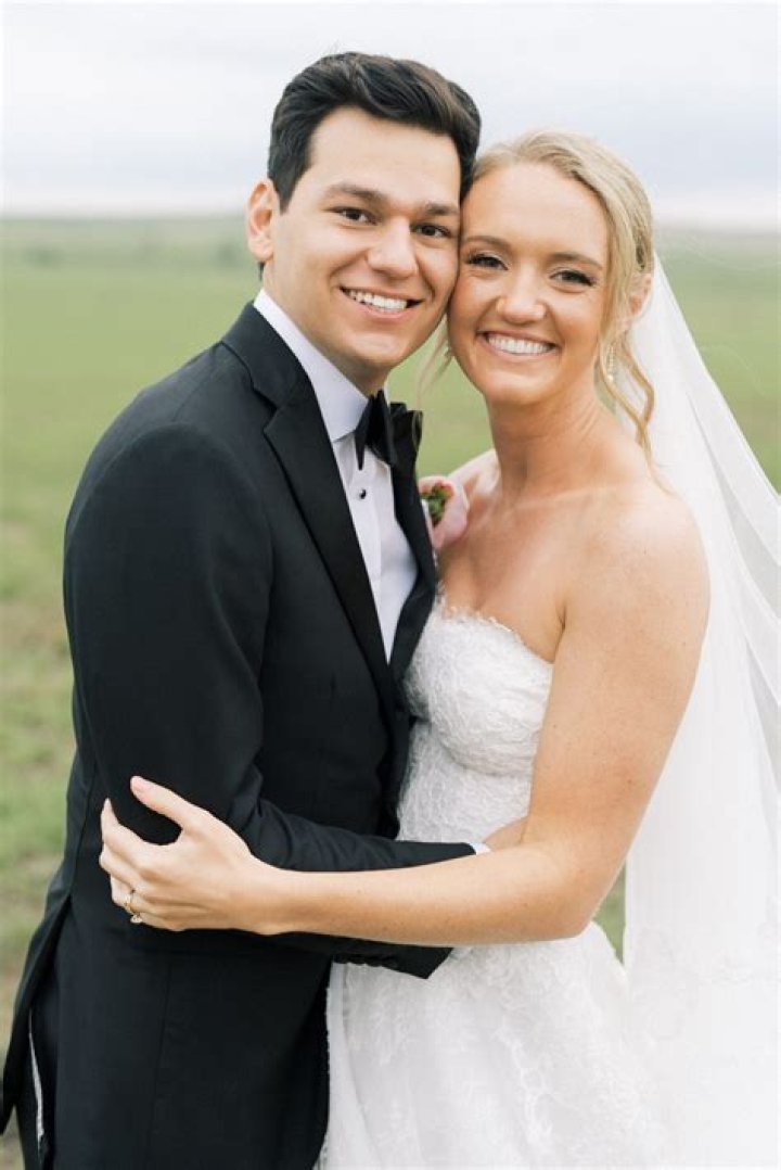 Was caleb drummond at alex's wedding?