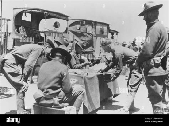 Were soldiers paid in ww1?