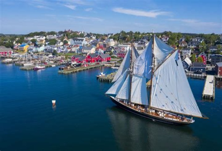 What is the bluenose ship?
