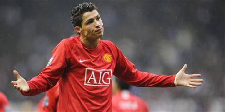 When did ronaldo leave man u?