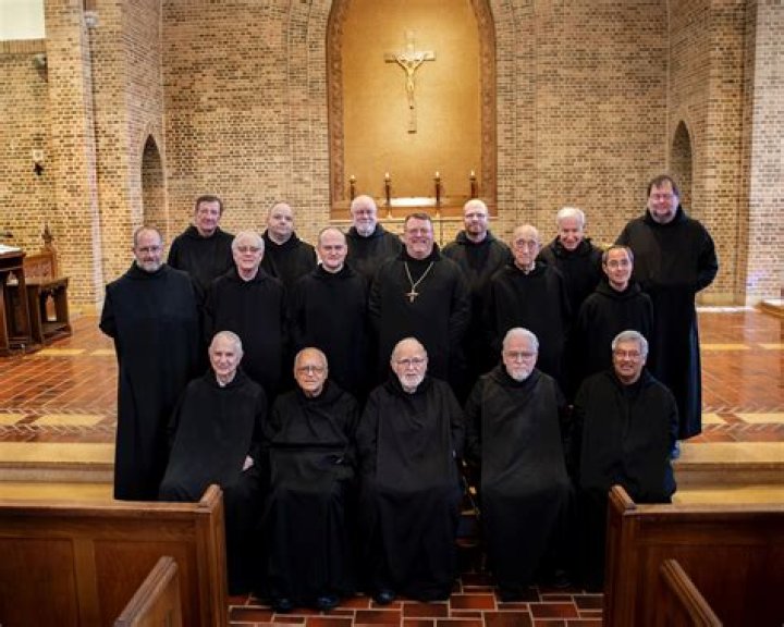 Who are benedictine monks?