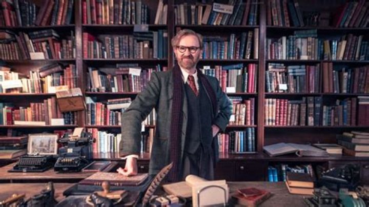 Who is bookish person?