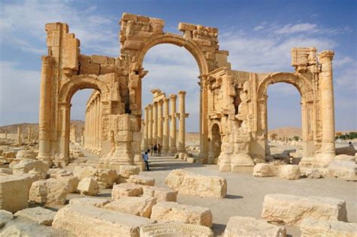Who lived in palmyra?