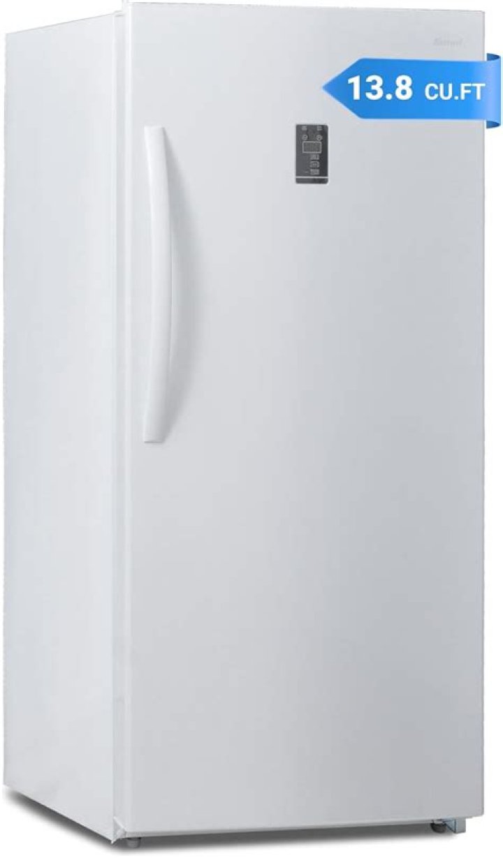 Who makes sharp fridge freezers?