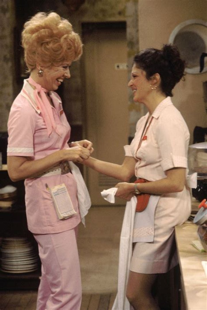 Why did polly kill linda?